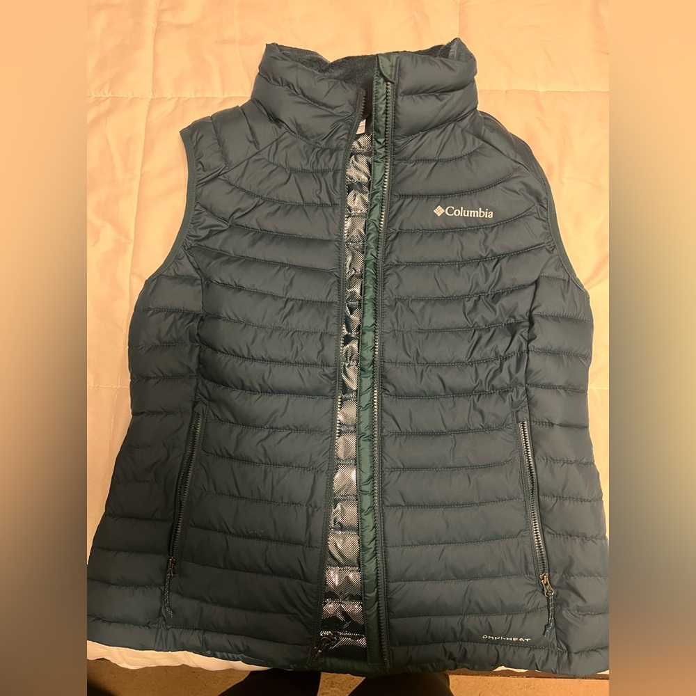 Columbia Blue Green Puffer Vest
